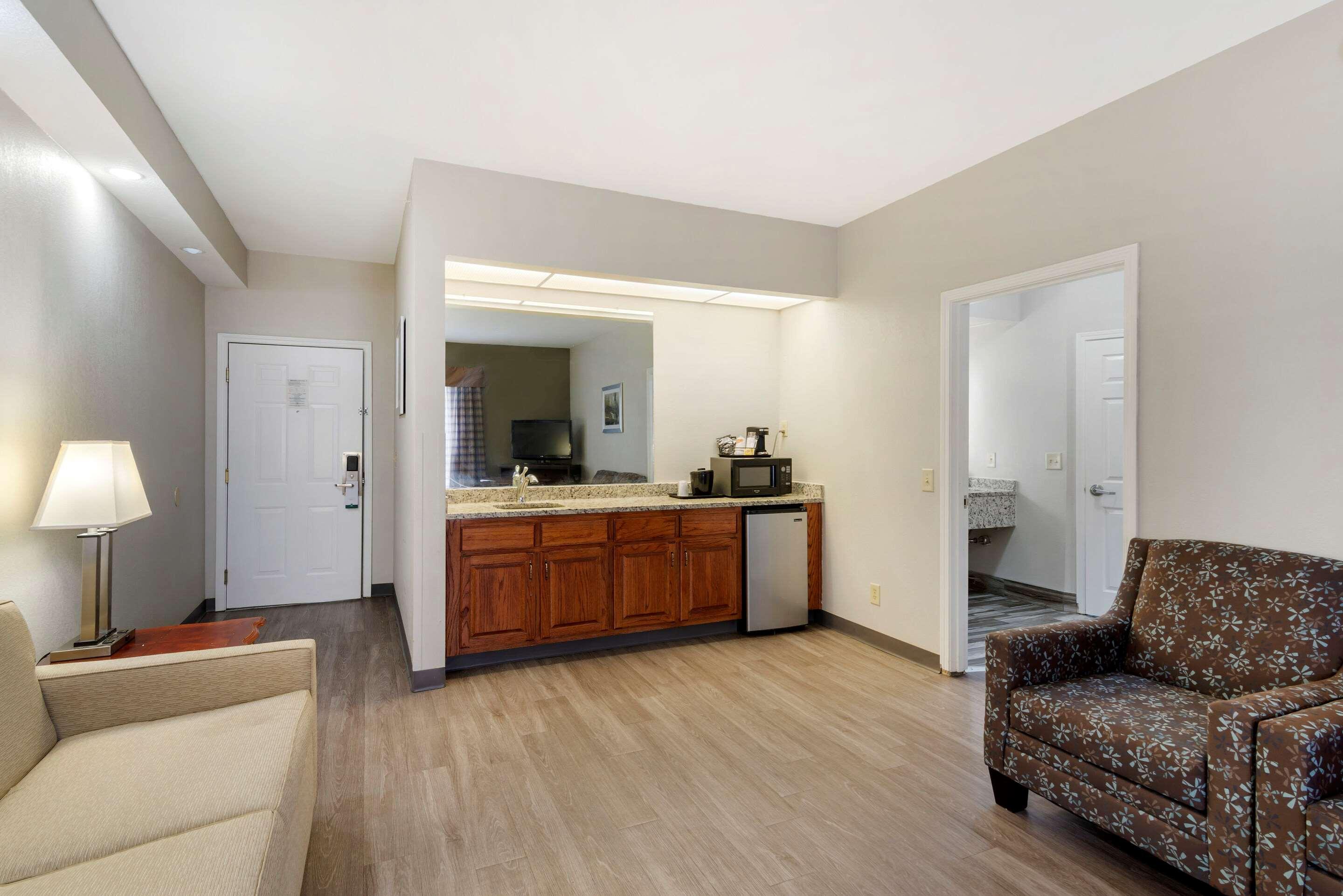 Quality - Atlanta South Inn Newnan